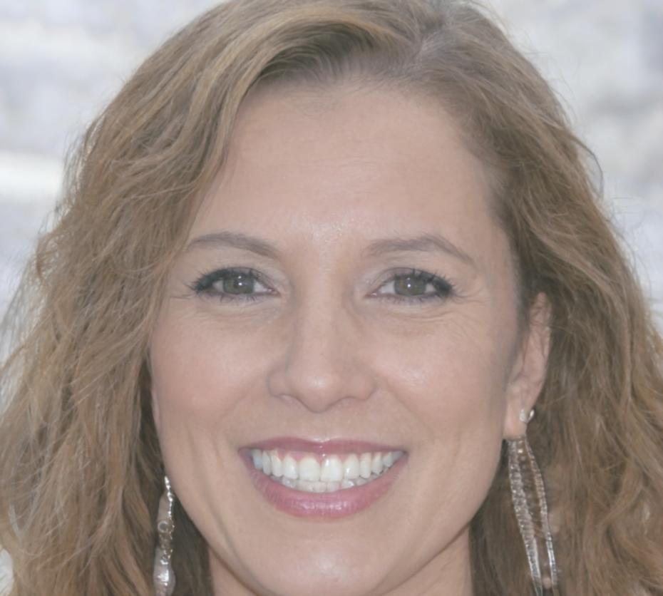 Emilia Coțofană, coordonator produs brynteliora